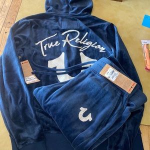 True religion velour set